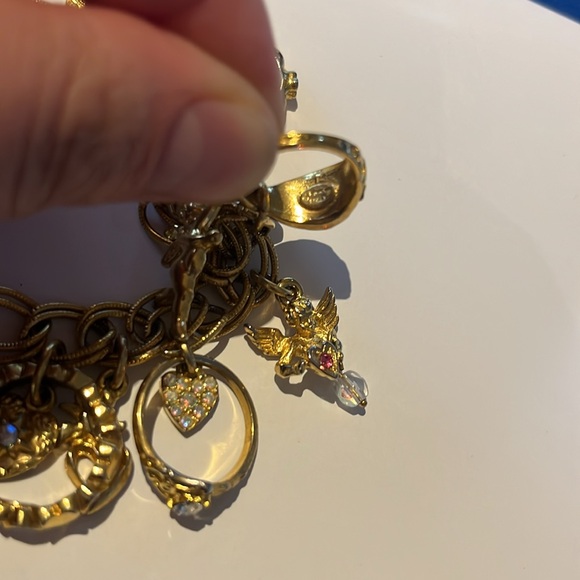 Kirks Folly charm bracelet crystal gold rings hearts cherubs dangles -Bnwot - Picture 12 of 15